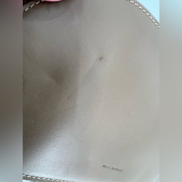 Everlane The Cactus Leather Sling‎ Bag - Picture 7 of 10